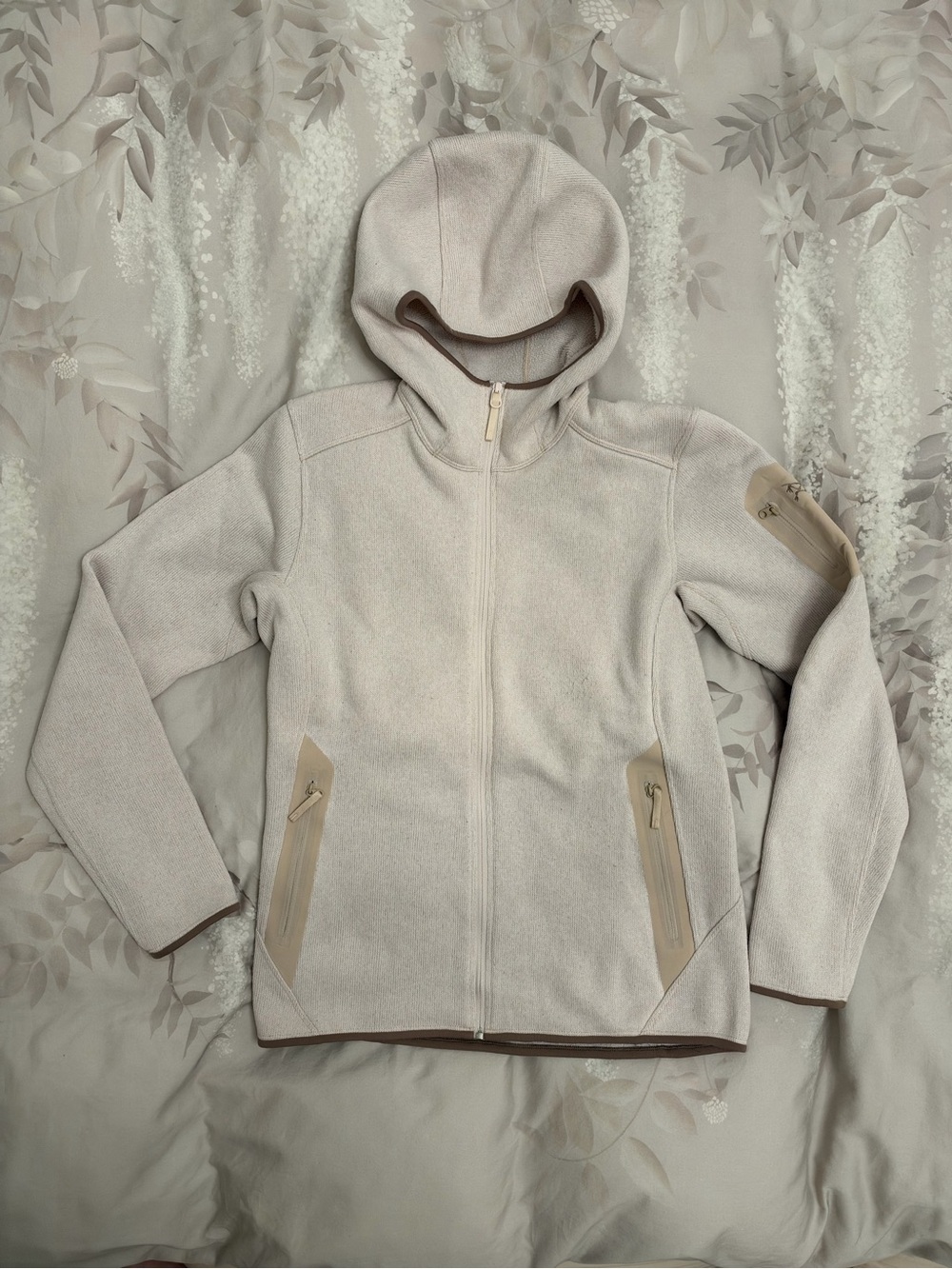 Arc'teryx Women’s Covert Hoody